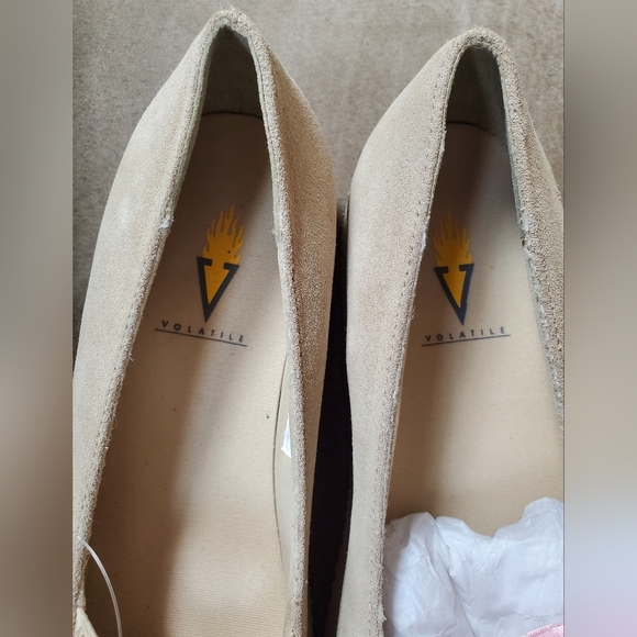New Volatile CHLOE-R Natural Color Suede Volatile Platform Flats Wedge Size 7.5 - Picture 5 of 7